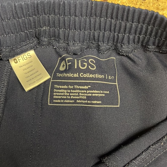 Figs scrub bottoms small tall - Picture 2 of 3